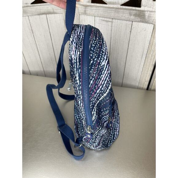 KIPLING Yaretzi Small Printed Backpack Textured Waves Lightweight Carry All Bag - Picture 2 of 8